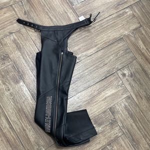 Harley Davidson Women’s Black Leather Chaps